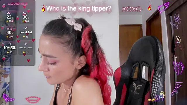 Snapshot of serafelle chatting on 23, 12, 2024 serafelle online show from 23, 12, 2024