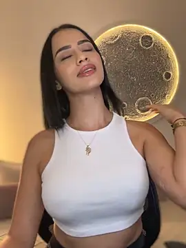 SarahhSmitth1 online show from 9, 2, 2026