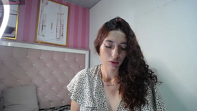 Snapshot of Tomoe_b chatting on 12, 12, 2024 Tomoe b online show from 12, 12, 2024