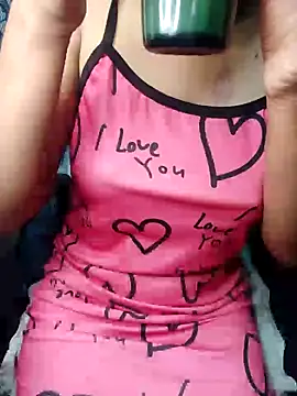 Snapshot of Ralisha_Rani chatting on 2, 2, 2025 Ralisha Rani online show from 2, 2, 2025