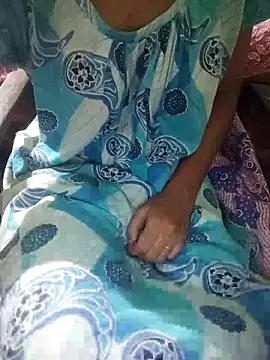 Snapshot of Ralisha_Rani chatting on 7, 10, 2025 Ralisha Rani online show from 7, 10, 2025