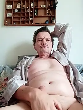 Snapshot of Bigpenis6y chatting on 17, 10, 2025 Bigpenis6y online show from 17, 10, 2025