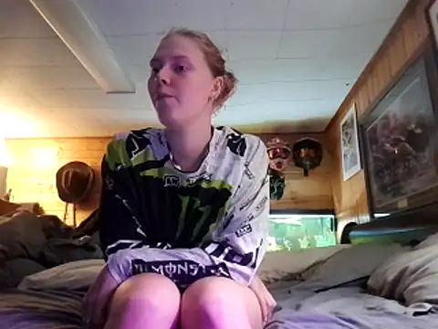 Ryan and Aurora online show from 14, 5, 2026