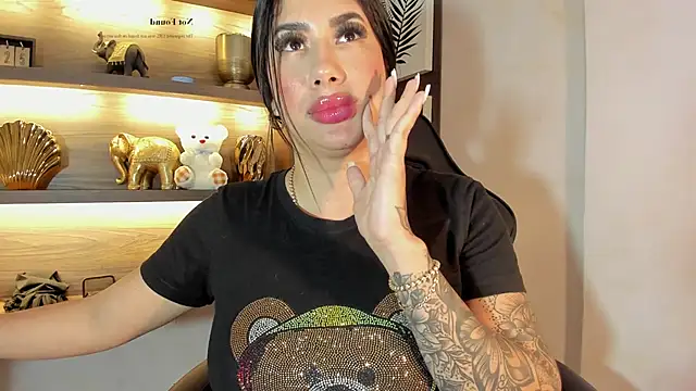 Snapshot of kiim_taaylor chatting on 2, 2, 2025 kiim taaylor online show from 2, 2, 2025