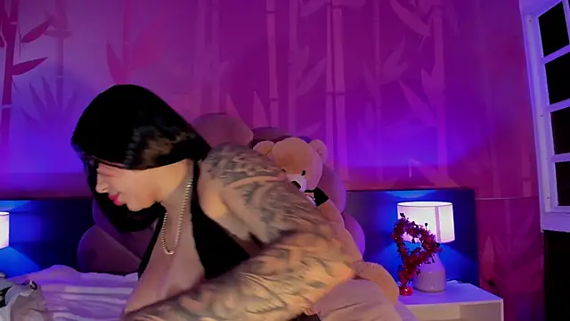 Snapshot of kiim_taaylor chatting on 22, 2, 2025 kiim taaylor online show from 22, 2, 2025