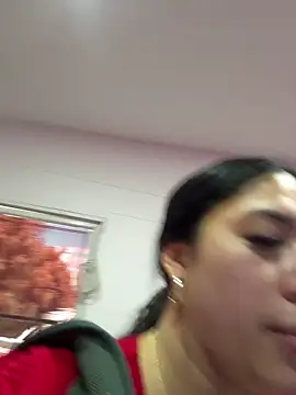 Snapshot of kiim_taaylor chatting on 9, 9, 2025 kiim taaylor online show from 9, 9, 2025