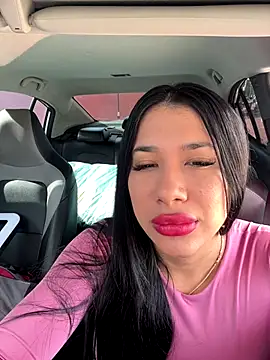 Snapshot of kiim_taaylor chatting on 25, 9, 2025 kiim taaylor online show from 25, 9, 2025