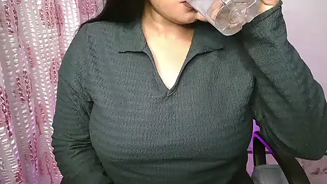 N-Natasha online show from 7, 2, 2026