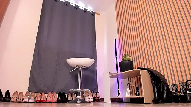 Snapshot of Sali_g chatting on 9, 3, 2025 Sali g online show from 9, 3, 2025