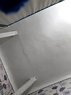 Snapshot of SweetLeila40 chatting on 23, 2, 2025 SweetLeila40 online show from 23, 2, 2025