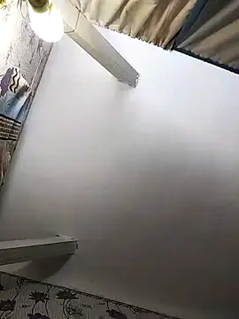 Snapshot of SweetLeila40 chatting on 24, 2, 2025 SweetLeila40 online show from 24, 2, 2025