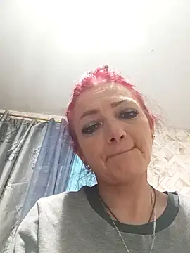 Snapshot of SweetLeila40 chatting on 3, 5, 2026 SweetLeila40 online show from 3, 5, 2026