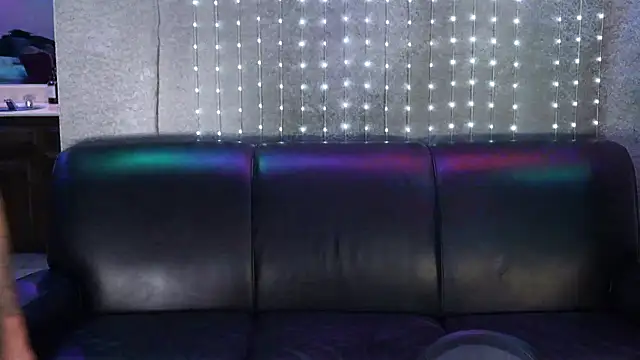 Snapshot of DamienSliick chatting on 5, 5, 2026 DamienSliick online show from 5, 5, 2026