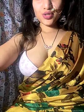 Snapshot of pikaindian chatting on 13, 10, 2025 pikaindian online show from 13, 10, 2025