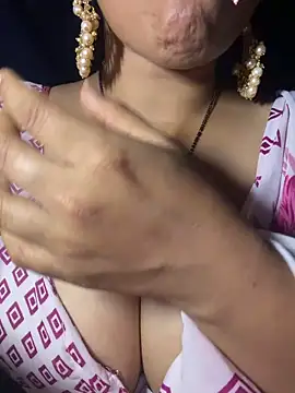 Snapshot of pikaindian chatting on 14, 5, 2026 pikaindian online show from 14, 5, 2026
