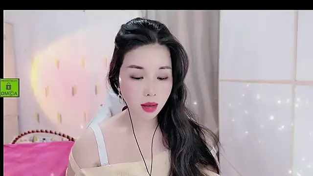 Snapshot of HK_angelchloe chatting on 27, 10, 2025 HK angelchloe online show from 27, 10, 2025