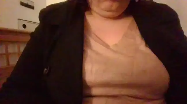 Snapshot of maria38xxx chatting on 14, 12, 2024 maria38xxx online show from 14, 12, 2024