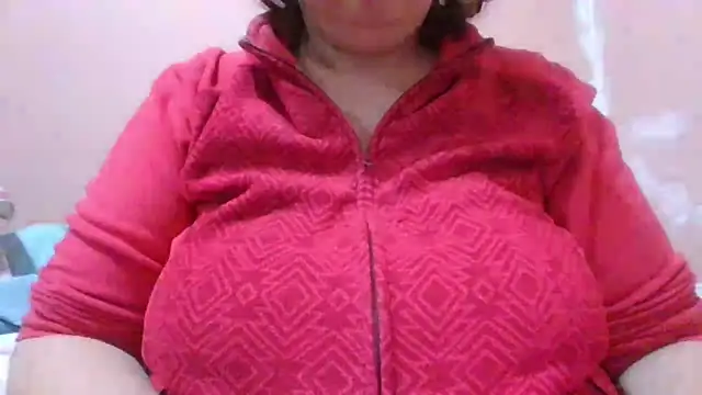 Snapshot of maria38xxx chatting on 15, 1, 2025 maria38xxx online show from 15, 1, 2025