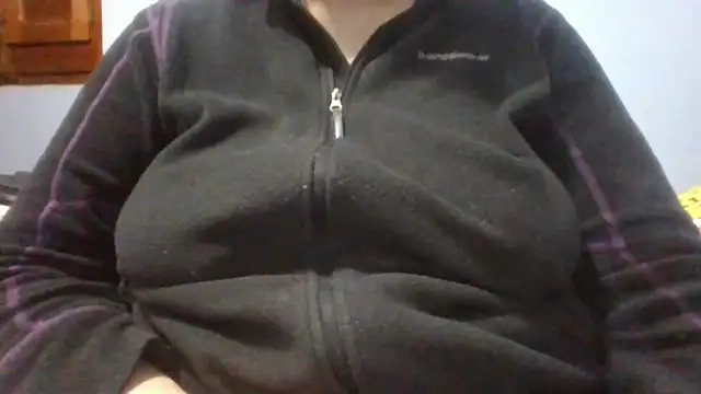 Snapshot of maria38xxx chatting on 24, 1, 2025 maria38xxx online show from 24, 1, 2025