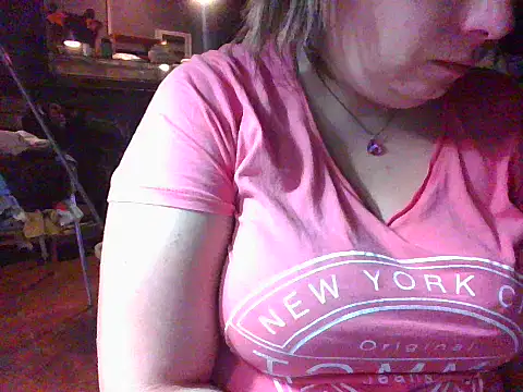 Snapshot of maria38xxx chatting on 24, 9, 2025 maria38xxx online show from 24, 9, 2025