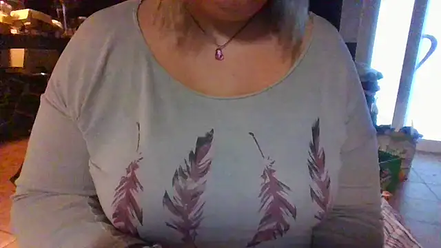 Snapshot of maria38xxx chatting on 25, 9, 2025 maria38xxx online show from 25, 9, 2025