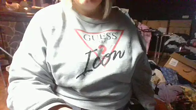 Snapshot of maria38xxx chatting on 5, 10, 2025 maria38xxx online show from 5, 10, 2025