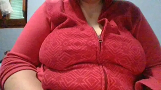 Snapshot of maria38xxx chatting on 25, 10, 2025 maria38xxx online show from 25, 10, 2025