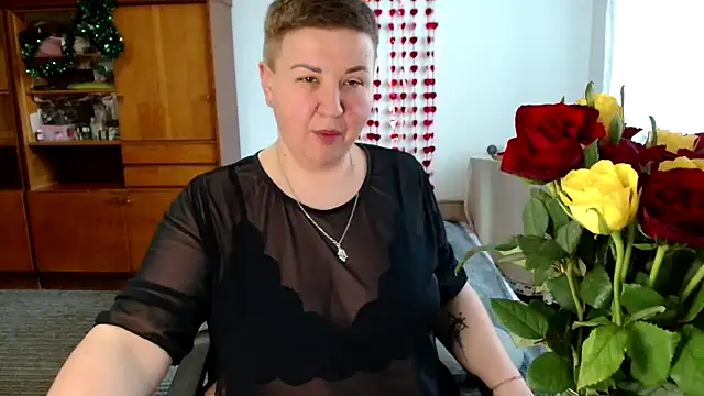 Annet1912 online show from 4, 2, 2025