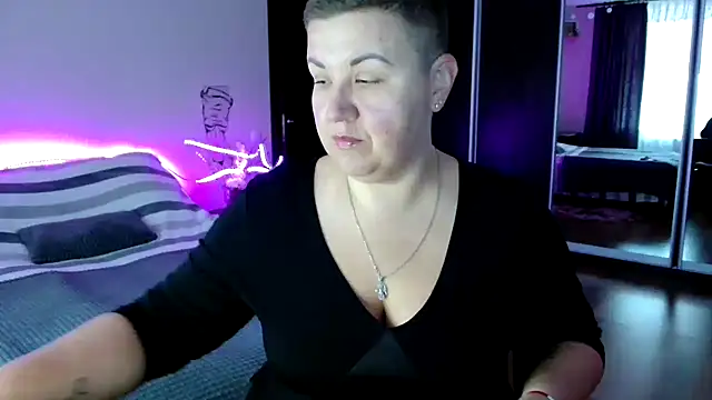 Annet1912 online show from 24, 9, 2025