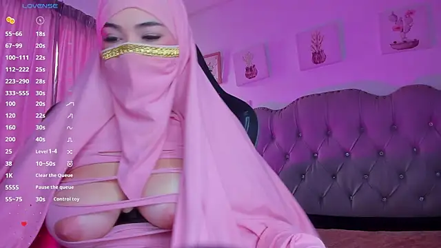 Tahiraa  online show from 28, 1, 2025