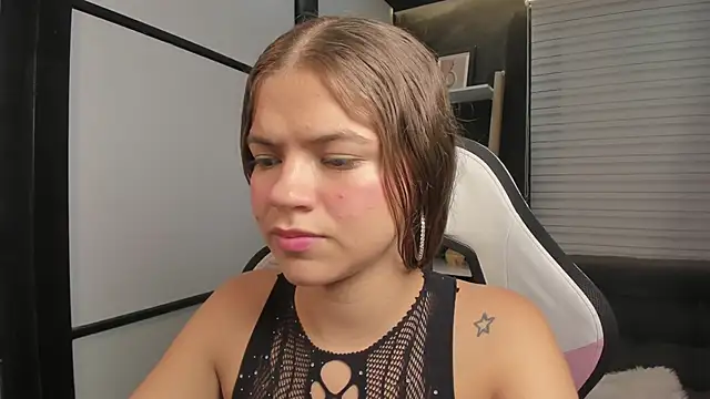 Snapshot of PaigeJayden chatting on 10, 3, 2025 PaigeJayden online show from 10, 3, 2025