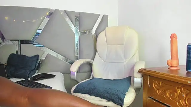 Snapshot of Arii_xxx chatting on 16, 2, 2025 Arii xxx online show from 16, 2, 2025