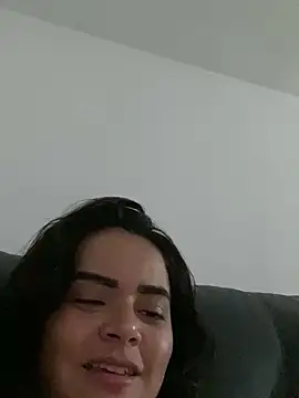 rebeccaareys online show from 17, 1, 2025