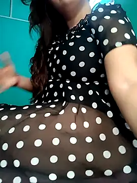 Arohi is Live online show from 20, 4, 2026