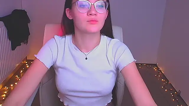 Snapshot of Josephine_jo chatting on 20, 12, 2024 Josephine jo online show from 20, 12, 2024