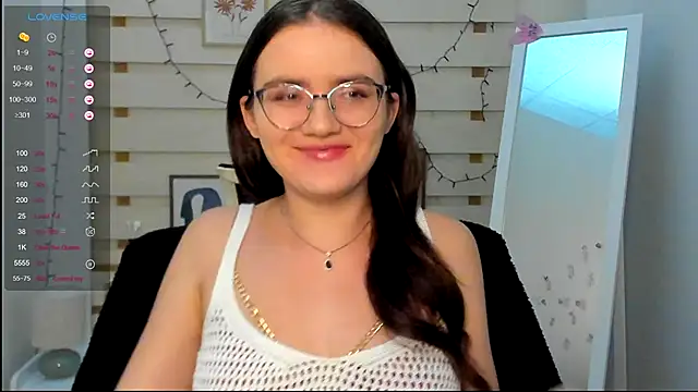 Snapshot of Josephine_jo chatting on 10, 10, 2025 Josephine jo online show from 10, 10, 2025