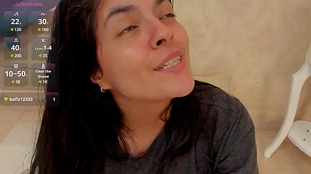 sofiaclauss online show from 6, 2, 2025