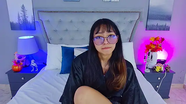 Yommi Winx online show from 22, 10, 2025