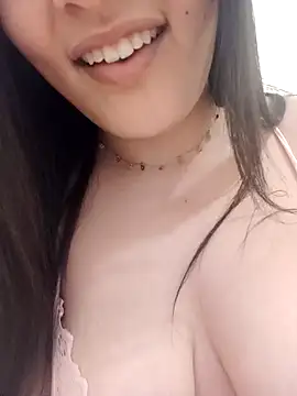 Snapshot of im_here- chatting on 10, 12, 2024 im here- online show from 10, 12, 2024