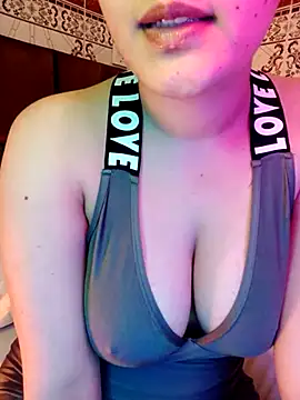 Snapshot of im_here- chatting on 9, 2, 2025 im here- online show from 9, 2, 2025