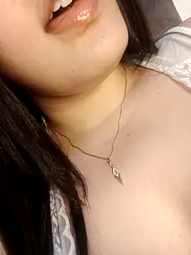 Snapshot of im_here- chatting on 22, 10, 2025 im here- online show from 22, 10, 2025