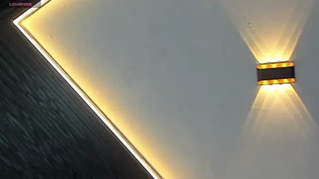 Laia and Aloby online show from 22, 3, 2026