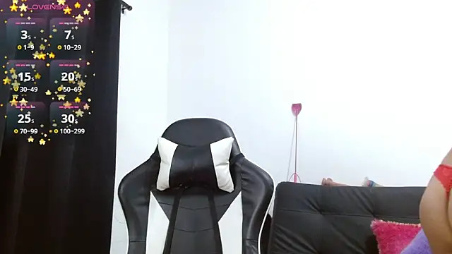 Kiara-Rider online show from 8, 3, 2026