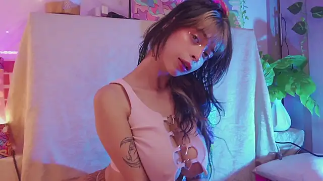 Snapshot of Kitty_arts chatting on 25, 1, 2025 Kitty arts online show from 25, 1, 2025