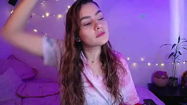 Lu perez online show from 7, 11, 2025