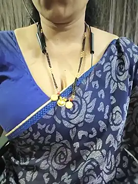 Snapshot of bhuvana555 chatting on 22, 6, 2026 bhuvana555 online show from 22, 6, 2026