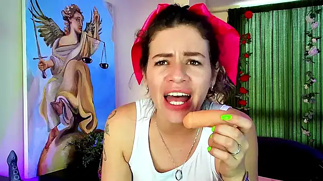 Snapshot of oriana_thomson2 chatting on 10, 2, 2025 oriana thomson2 online show from 10, 2, 2025