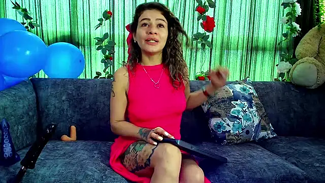 Snapshot of oriana_thomson2 chatting on 20, 2, 2025 oriana thomson2 online show from 20, 2, 2025