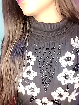 Sreya213 online show from 4, 1, 2025