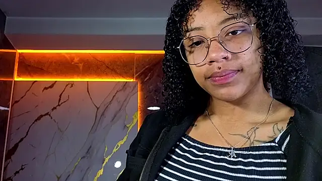 Violeth b online show from 27, 10, 2025